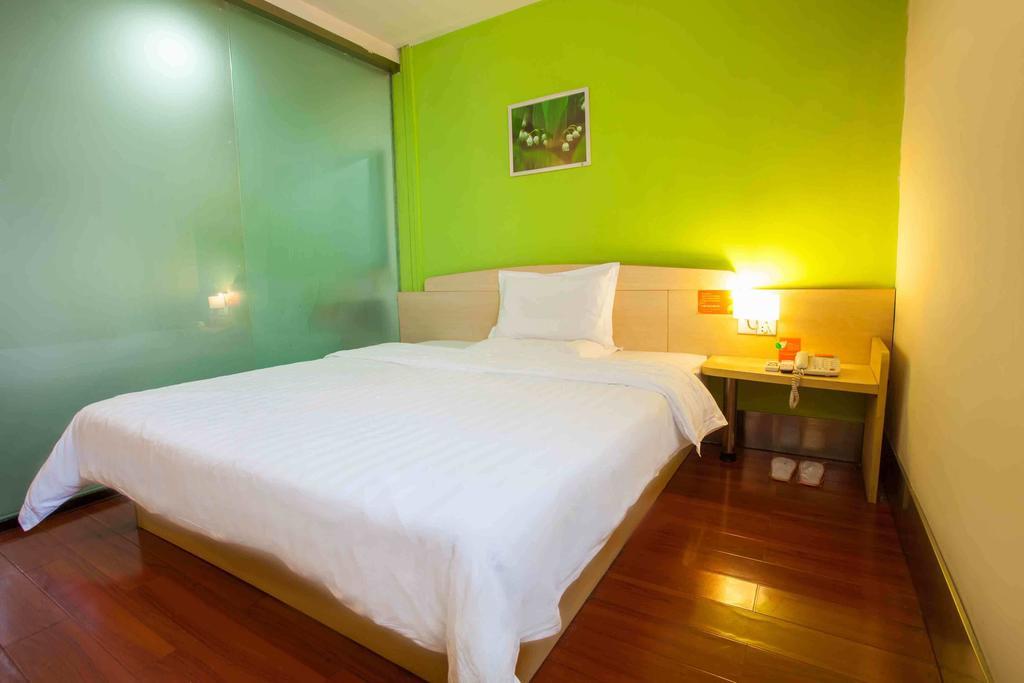 7Days Inn Sanqiao Hou Ba Γκουϊγιάνγκ Δωμάτιο φωτογραφία
