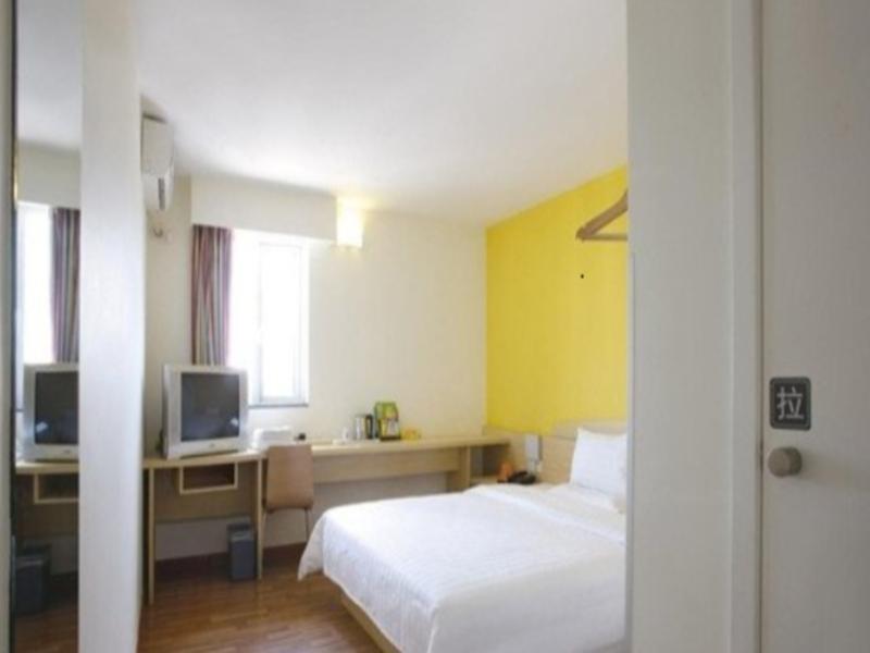 7Days Inn Sanqiao Hou Ba Γκουϊγιάνγκ Εξωτερικό φωτογραφία